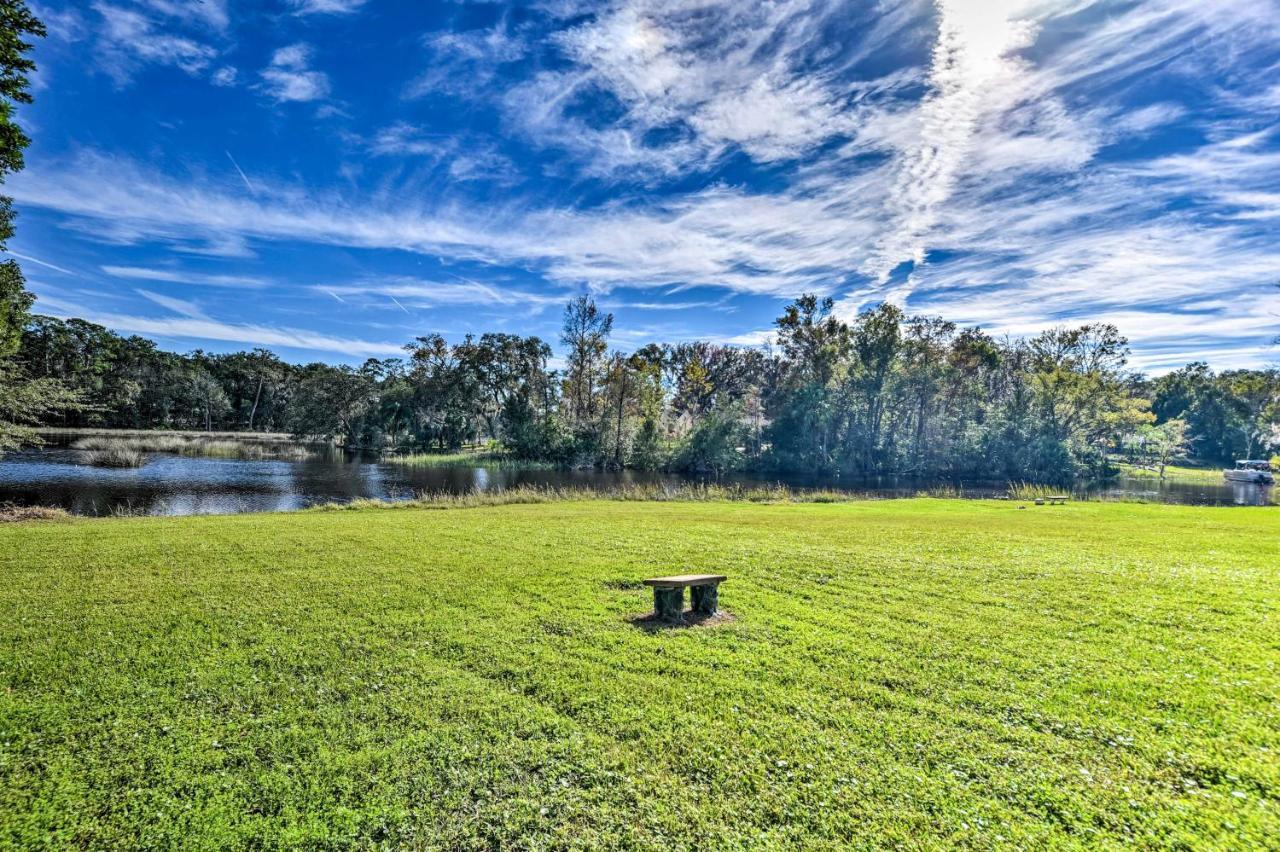 Brookside Waterfront Home With Kayaks And Deck! Jacksonville Exterior photo